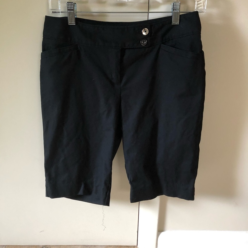 White House/Black Market Bermuda Shorts
